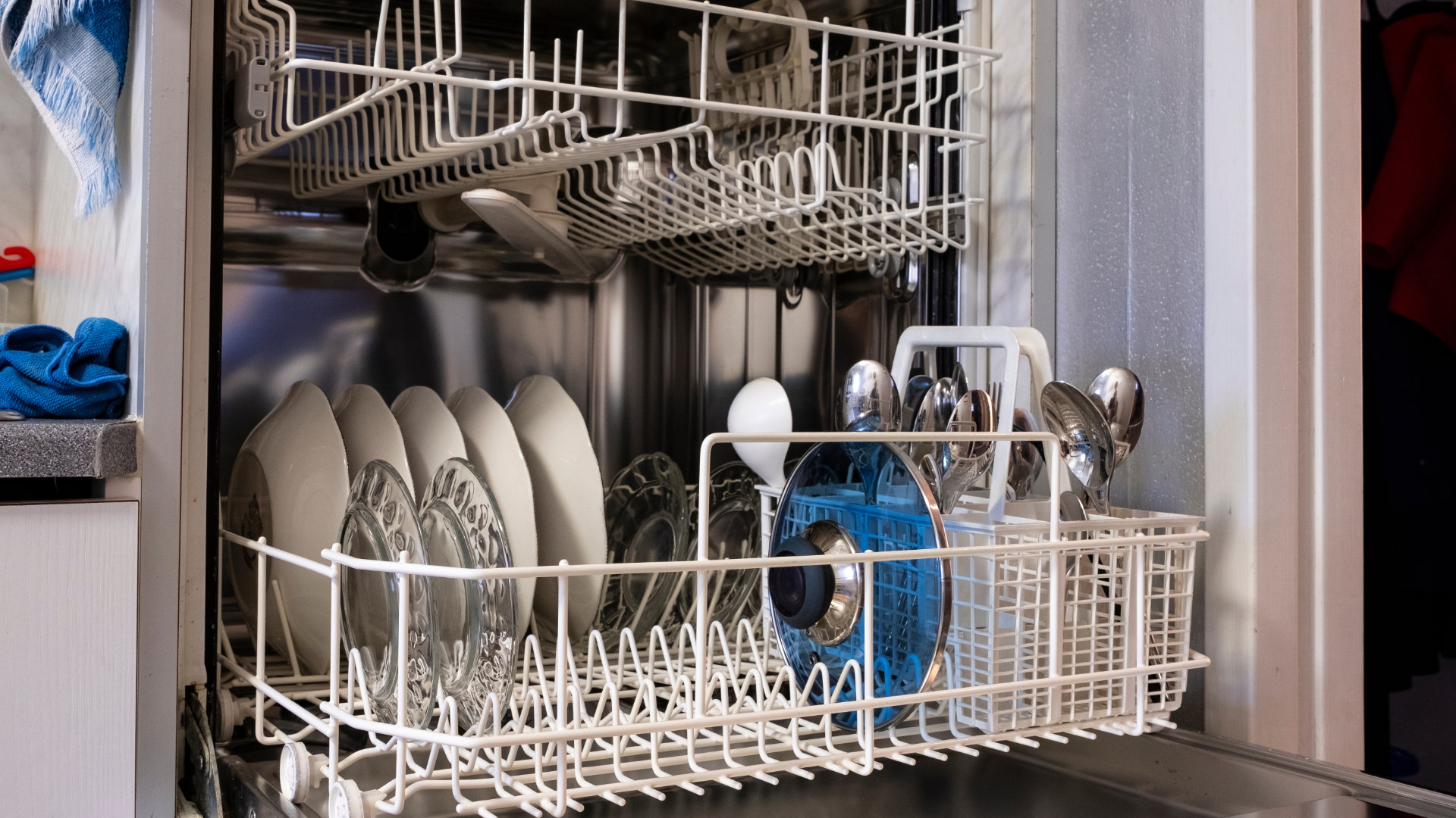 LG dishwasher racks