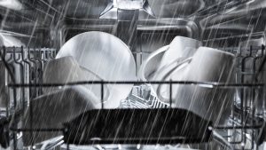 Samsung dishwasher with clean dishes