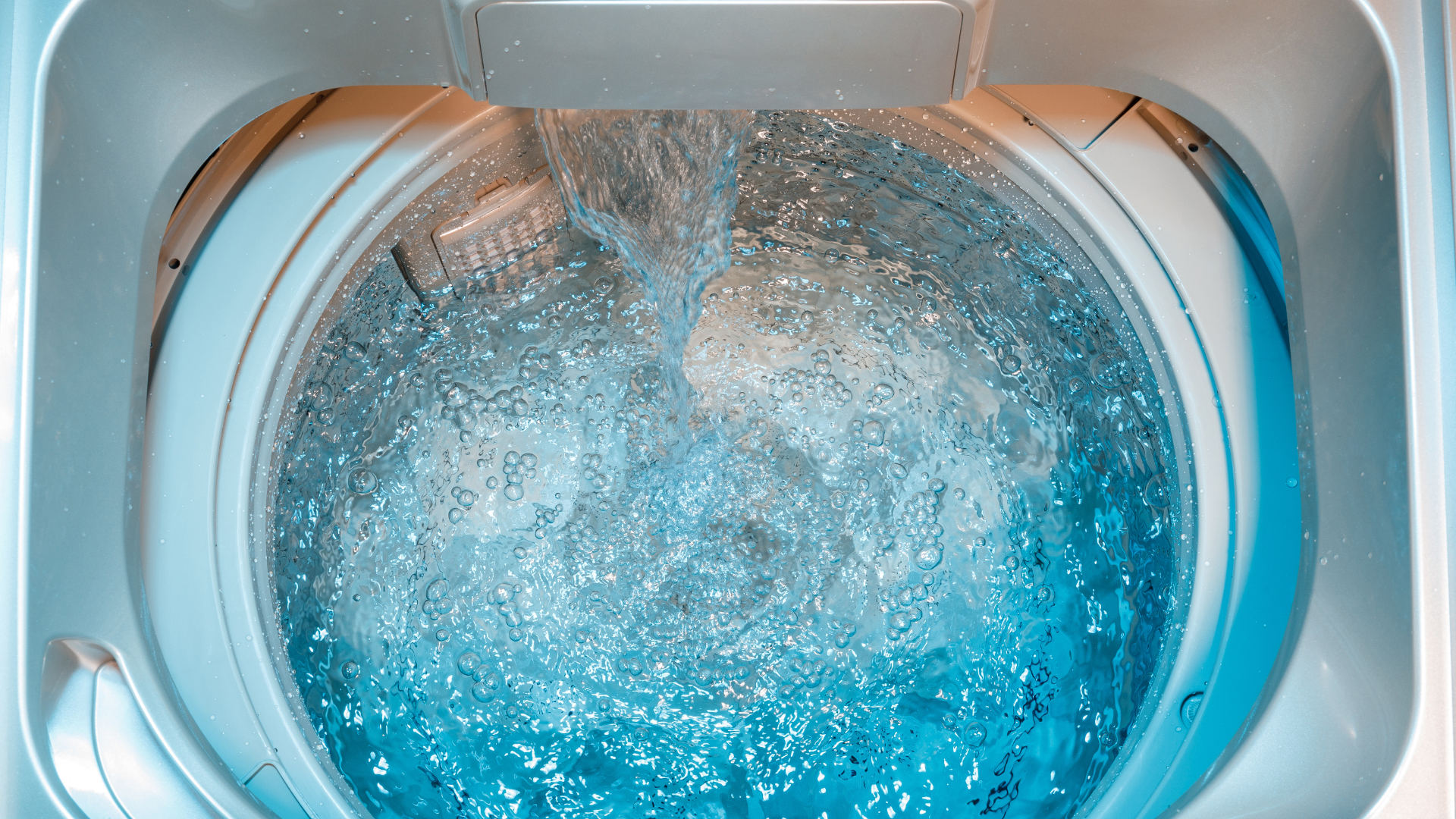 hoogte diepvries Weggooien 5 Reasons Your Washing Machine Won't Stop Filling with Water - ApplianceCare